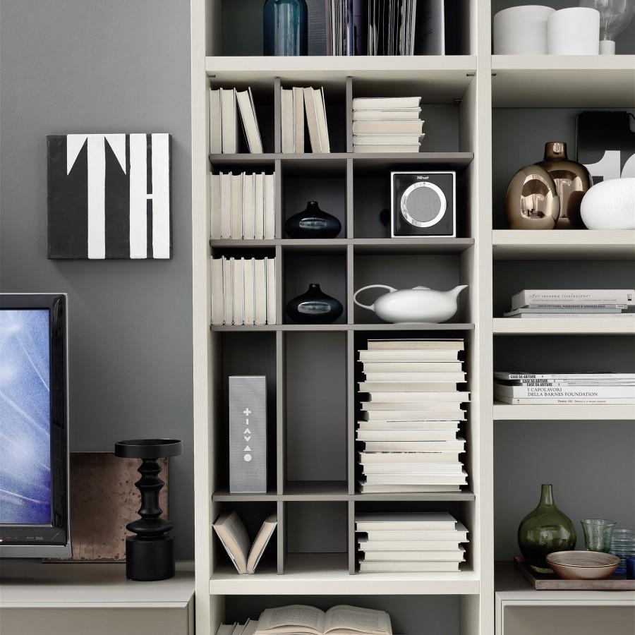Living - Living : Composition 21